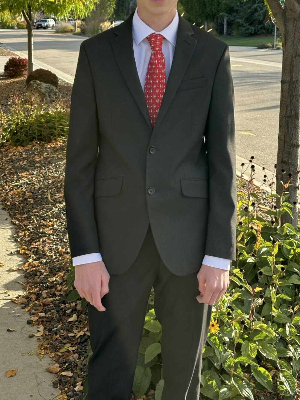 Kenneth Cole Men's Dark Gray Check Two Piece Suit with Two-Button Sport Coat